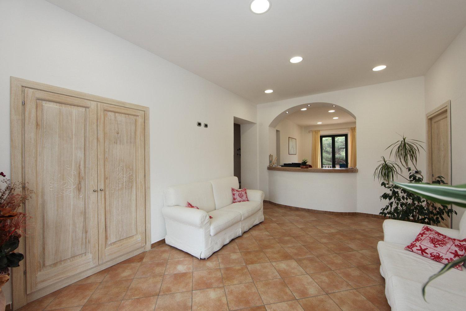 Guest House Villabianca Ла Мадалена Екстериор снимка