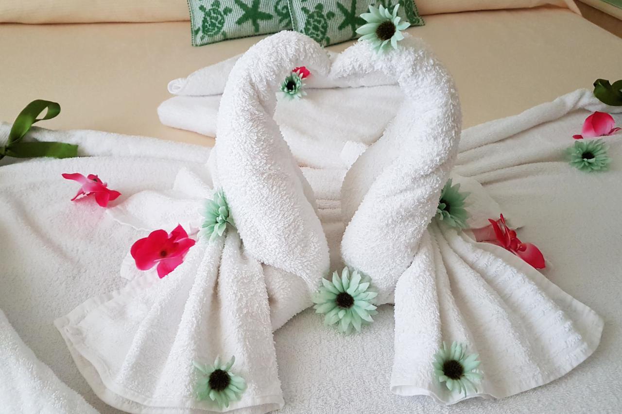 Guest House Villabianca Ла Мадалена Екстериор снимка